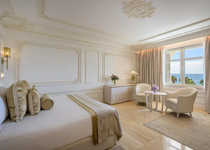 Gran Miramar Gl מלון 5*